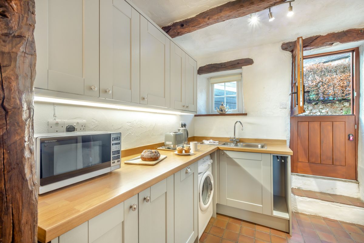 Cragg Cottage, listing photograph 3