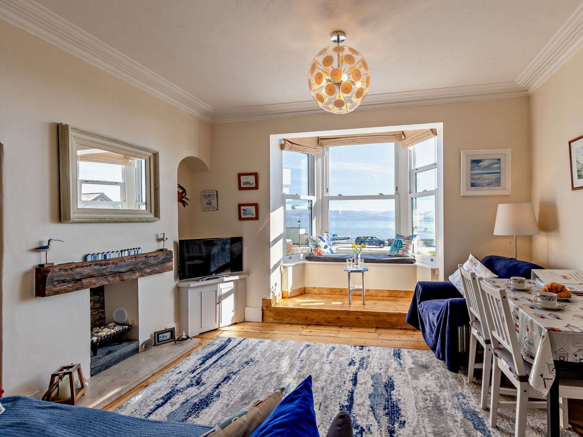 Crabber's Rest, listing photograph 2