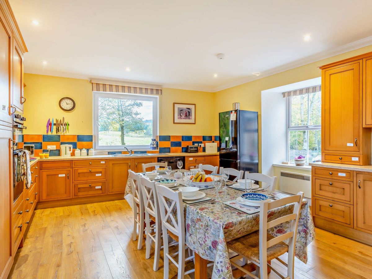 Garden Cottage At Farr, listing photograph 6
