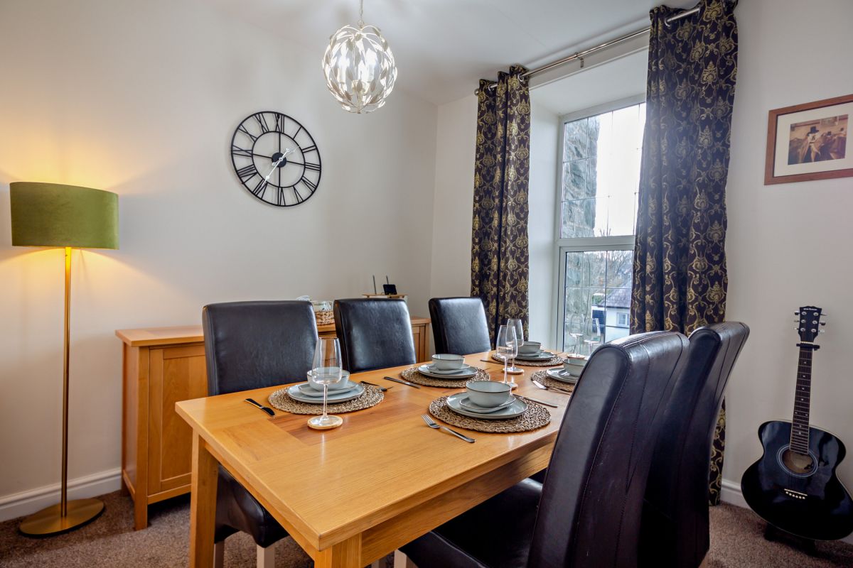 River Artro Townhouse, listing photograph 10