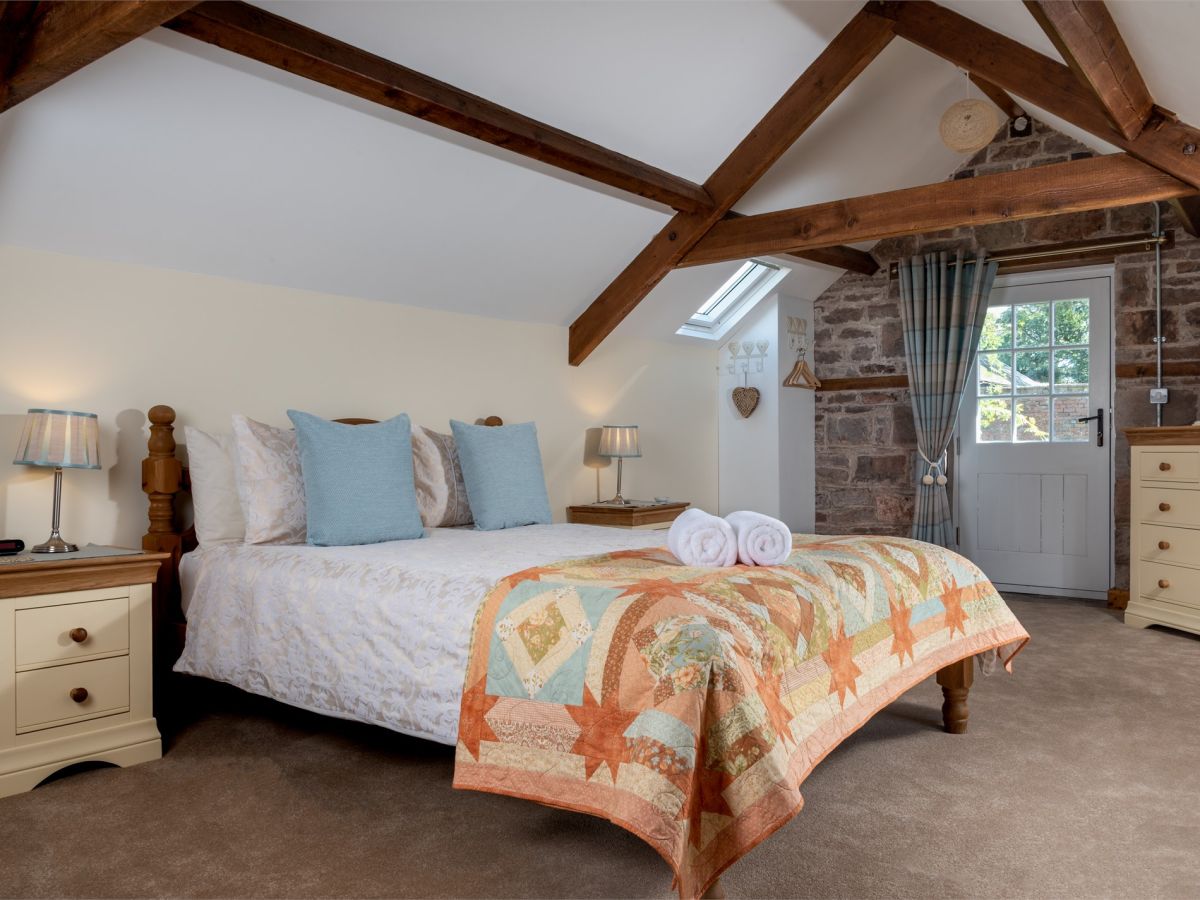 Orchard Cottage Bwlch, listing photograph 7