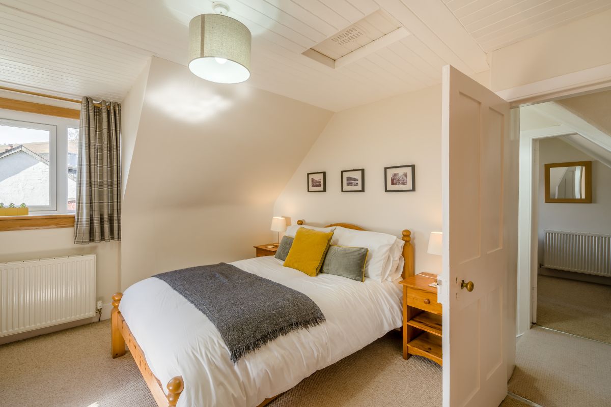 Castleview West, listing photograph 10