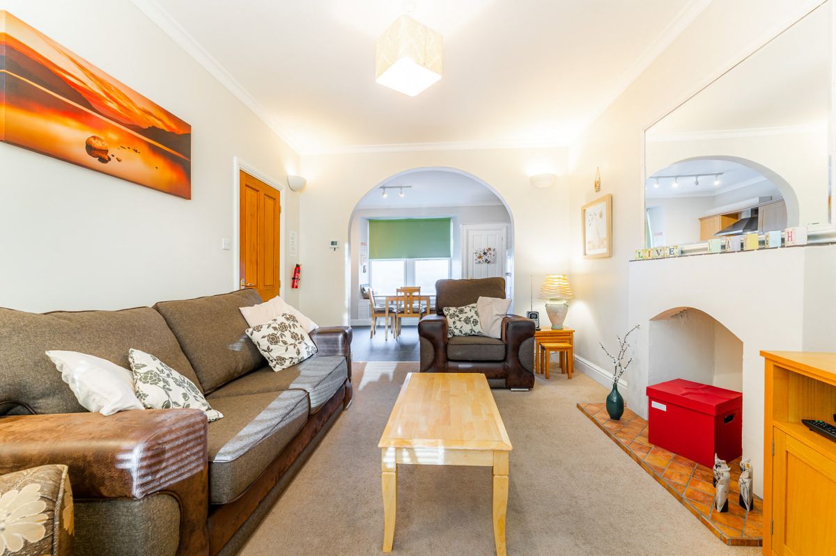 Daisy Cottage, listing photograph 9