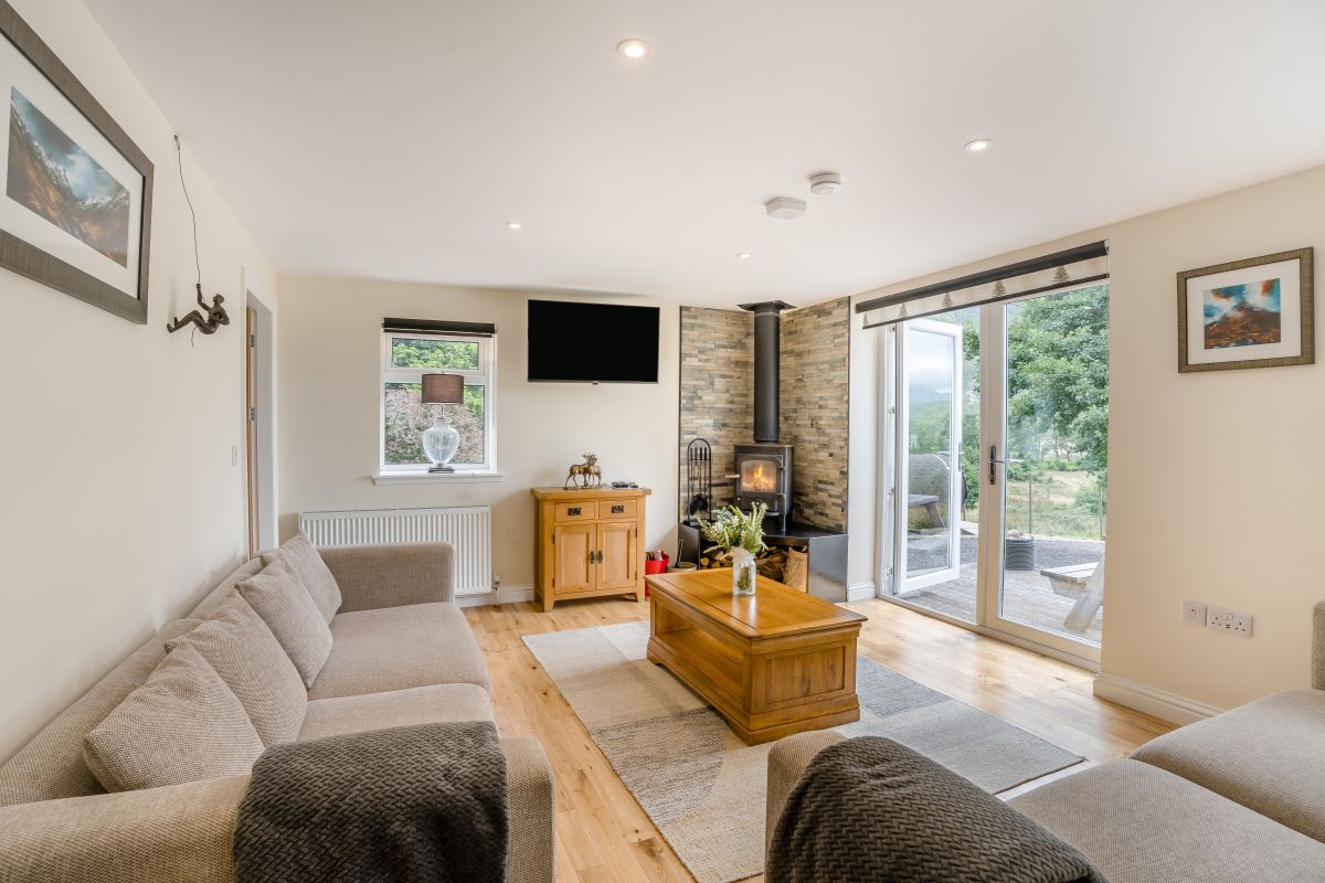 Hollybank, listing photograph 6