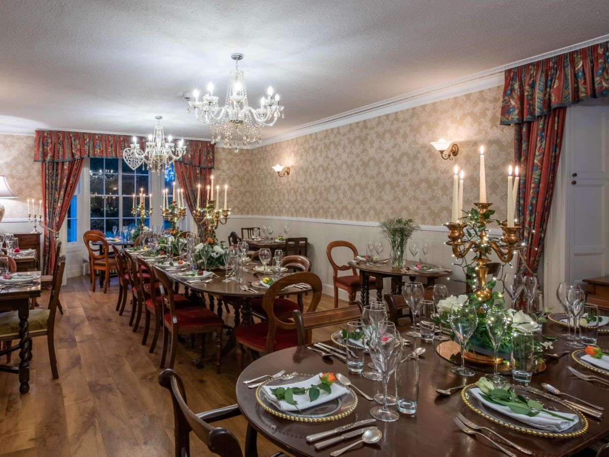 Grand Georgian Mansion, listing photograph 5