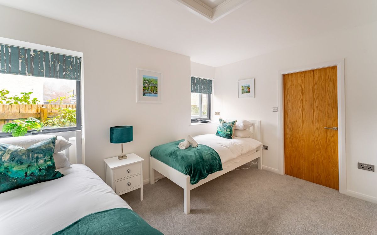Simonstone, listing photograph 4