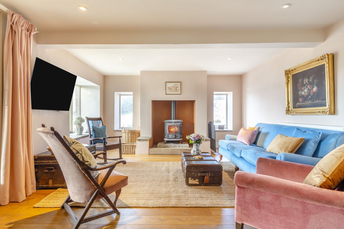 Sparrow Hawk Farm, listing photograph 11