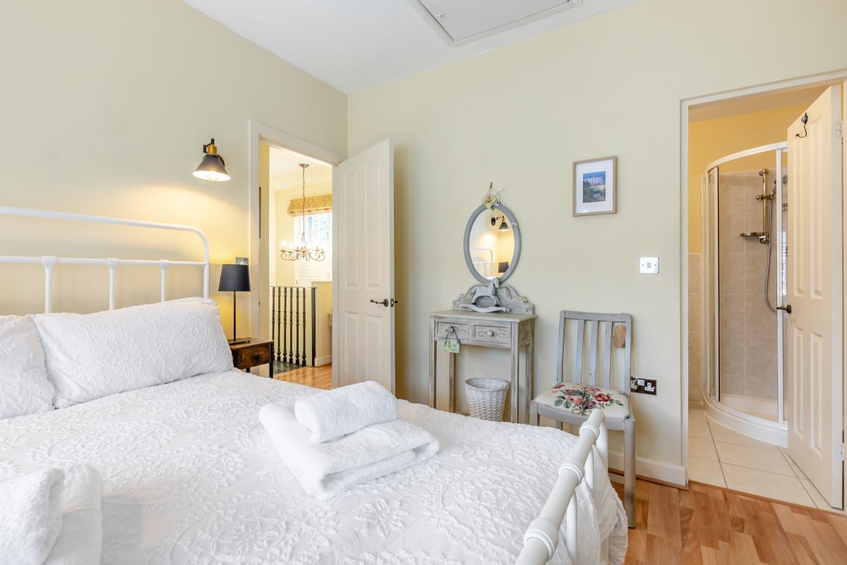 The Cottage - Bakewell, listing photograph 12
