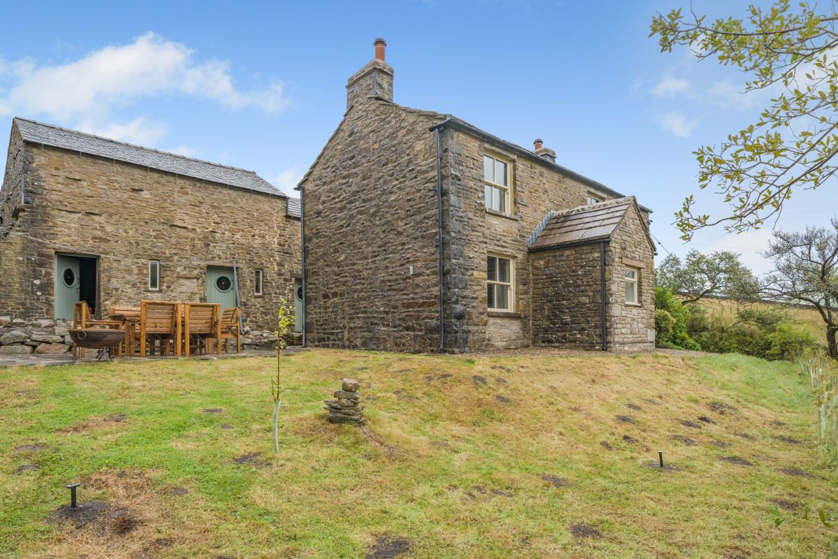 Low Moor Farm