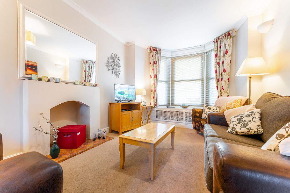 Daisy Cottage, listing photograph 3