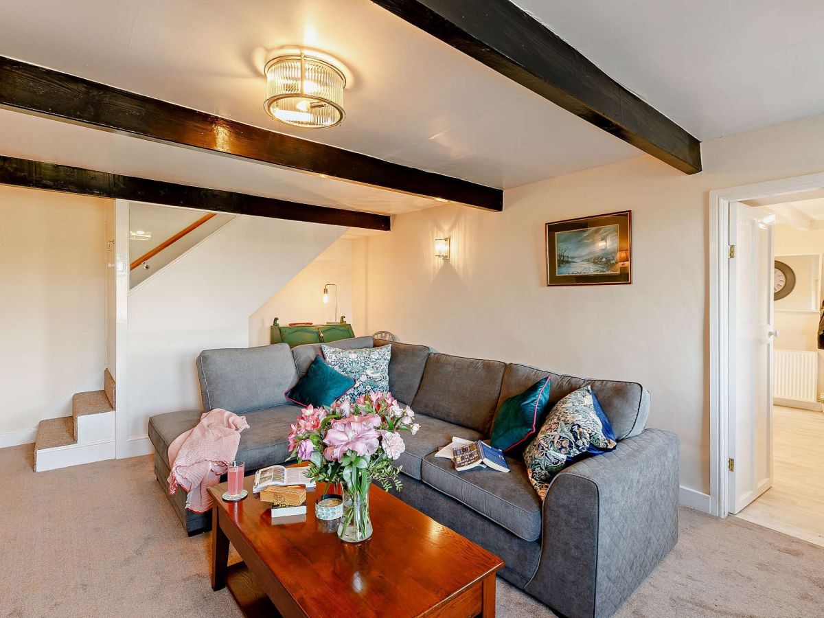 Ferndale Cottage, listing photograph 7