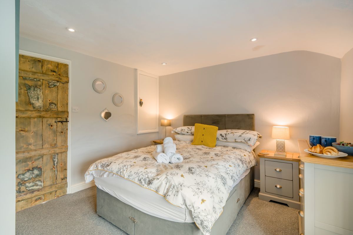 Heather Cottage, listing photograph 6