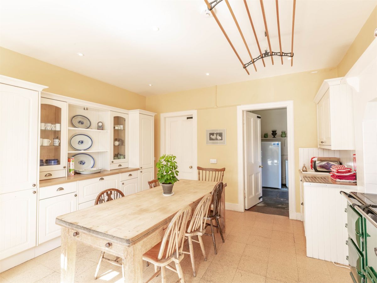 Camisky Lodge, listing photograph 10