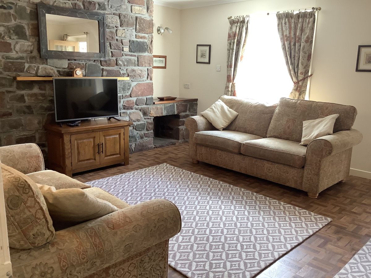 Moriston Cottage, listing photograph 2
