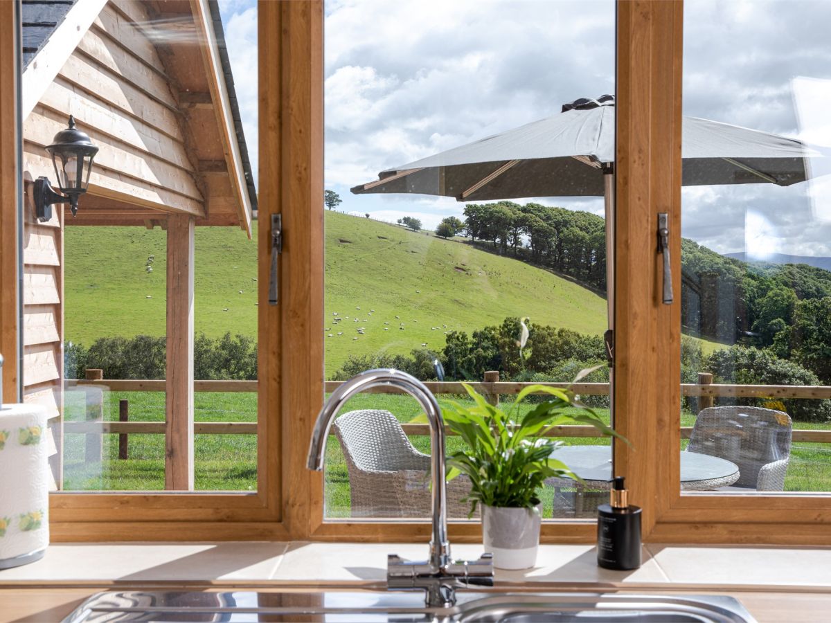 Daffodil Lodge, listing photograph 8