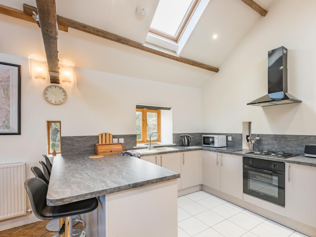 Goosegreen Barn, listing photograph 3