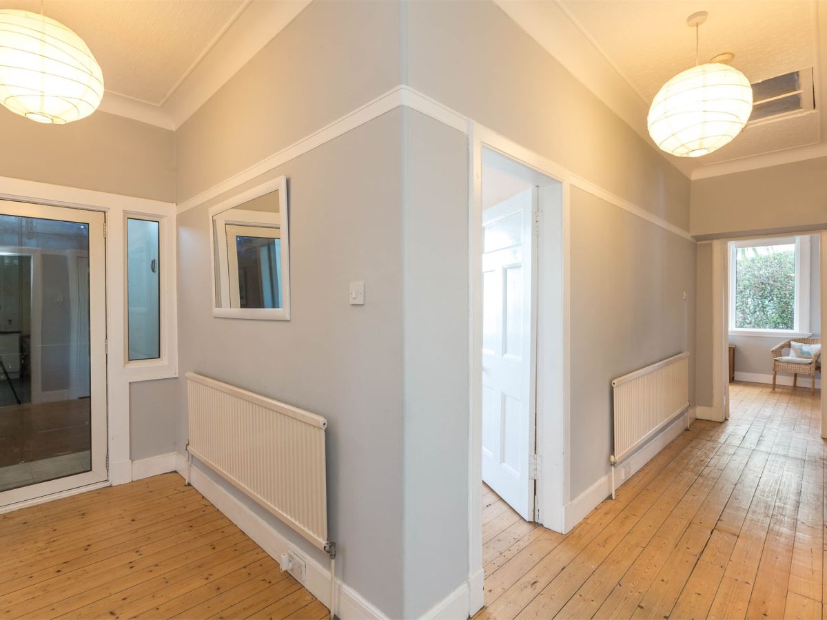 Hillshore, listing photograph 11