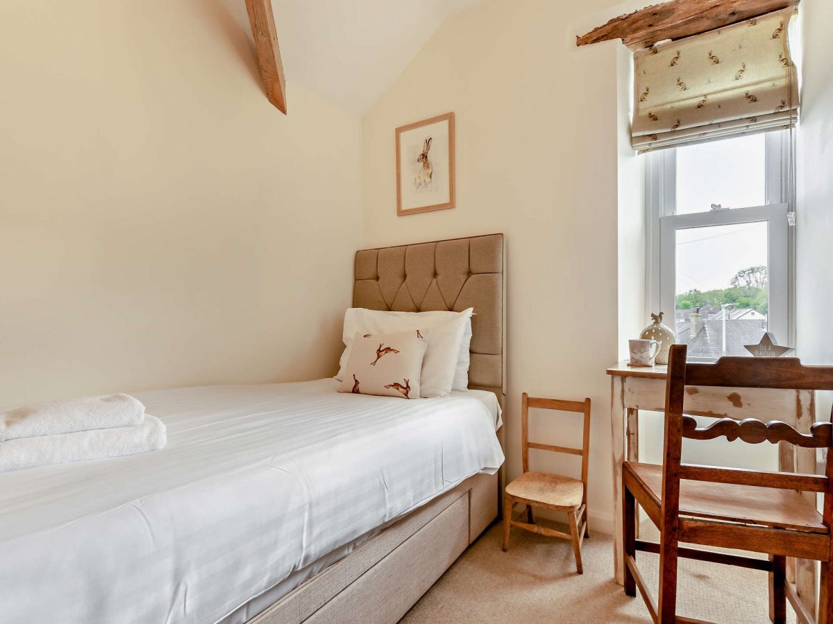 Poppy's Nook, listing photograph 9