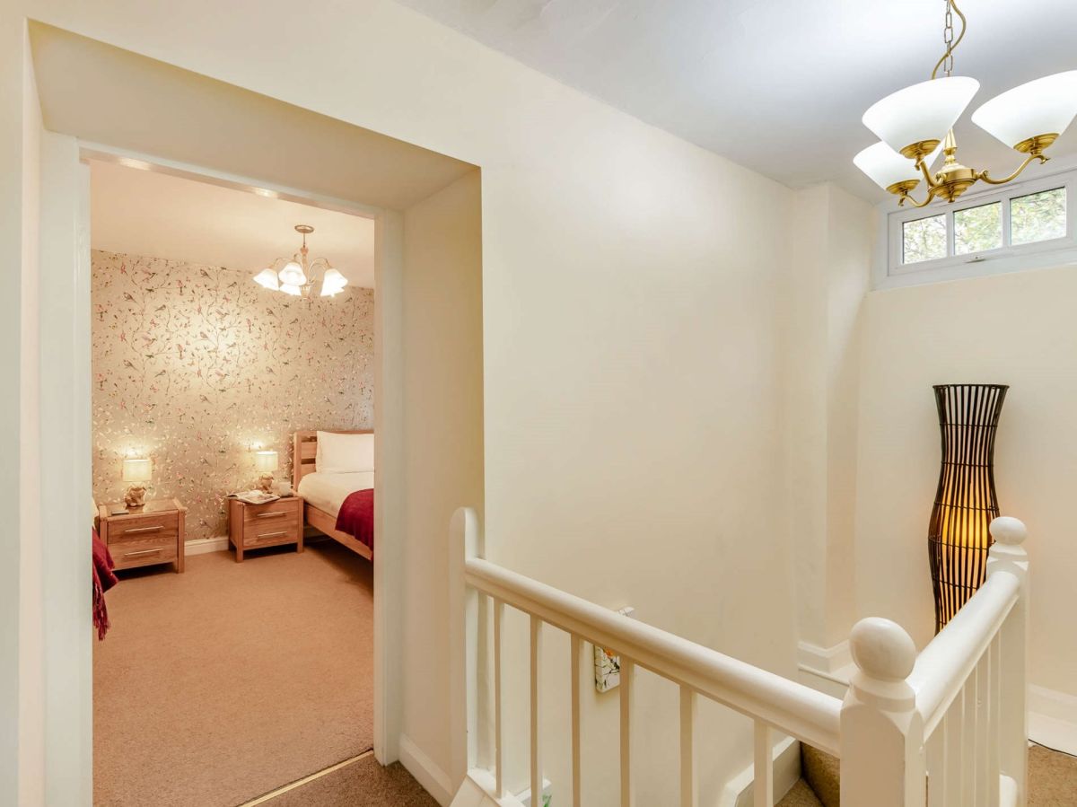 Kirrin Cottage, listing photograph 12