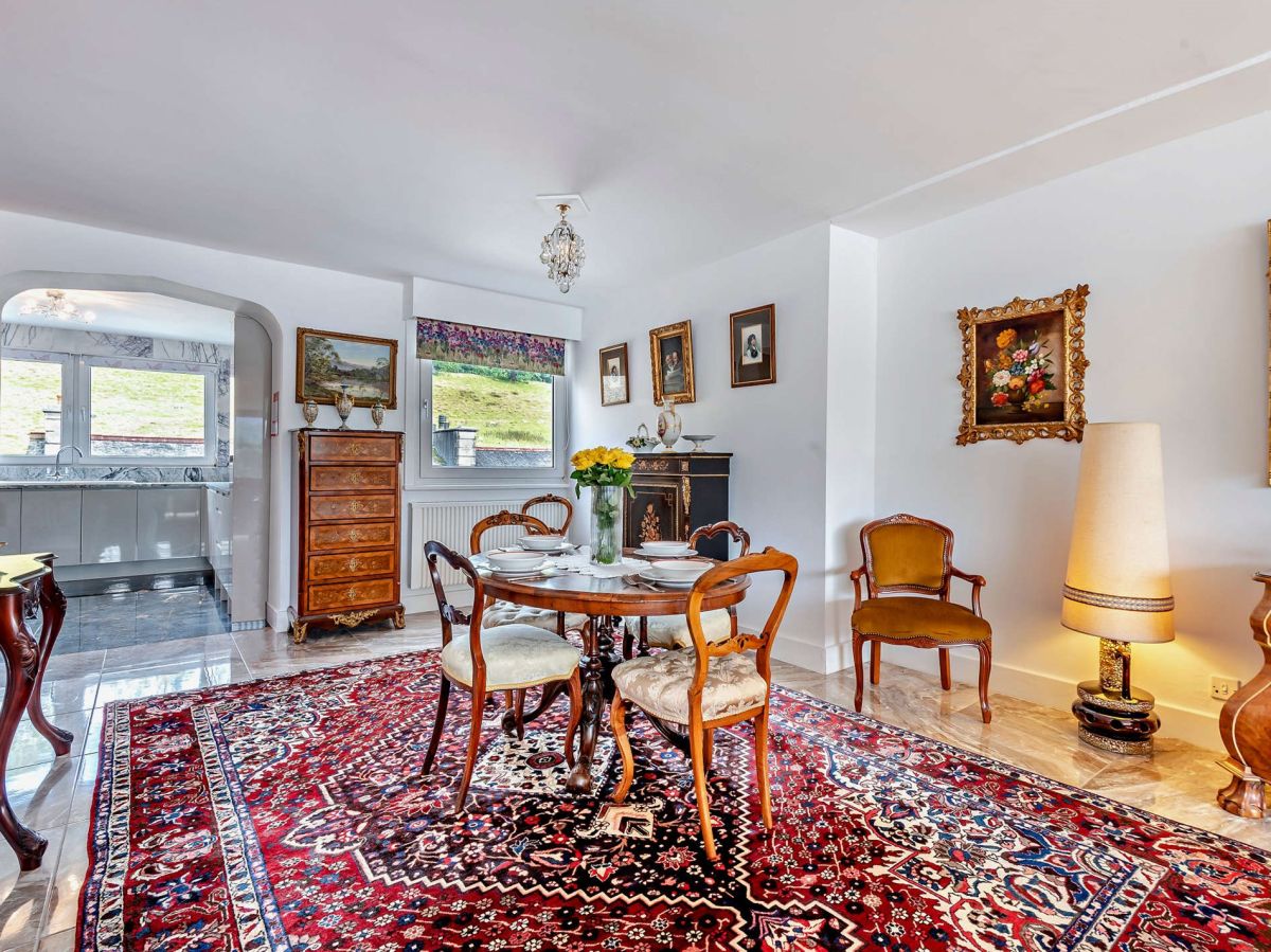Lakeshore Penthouse, listing photograph 12