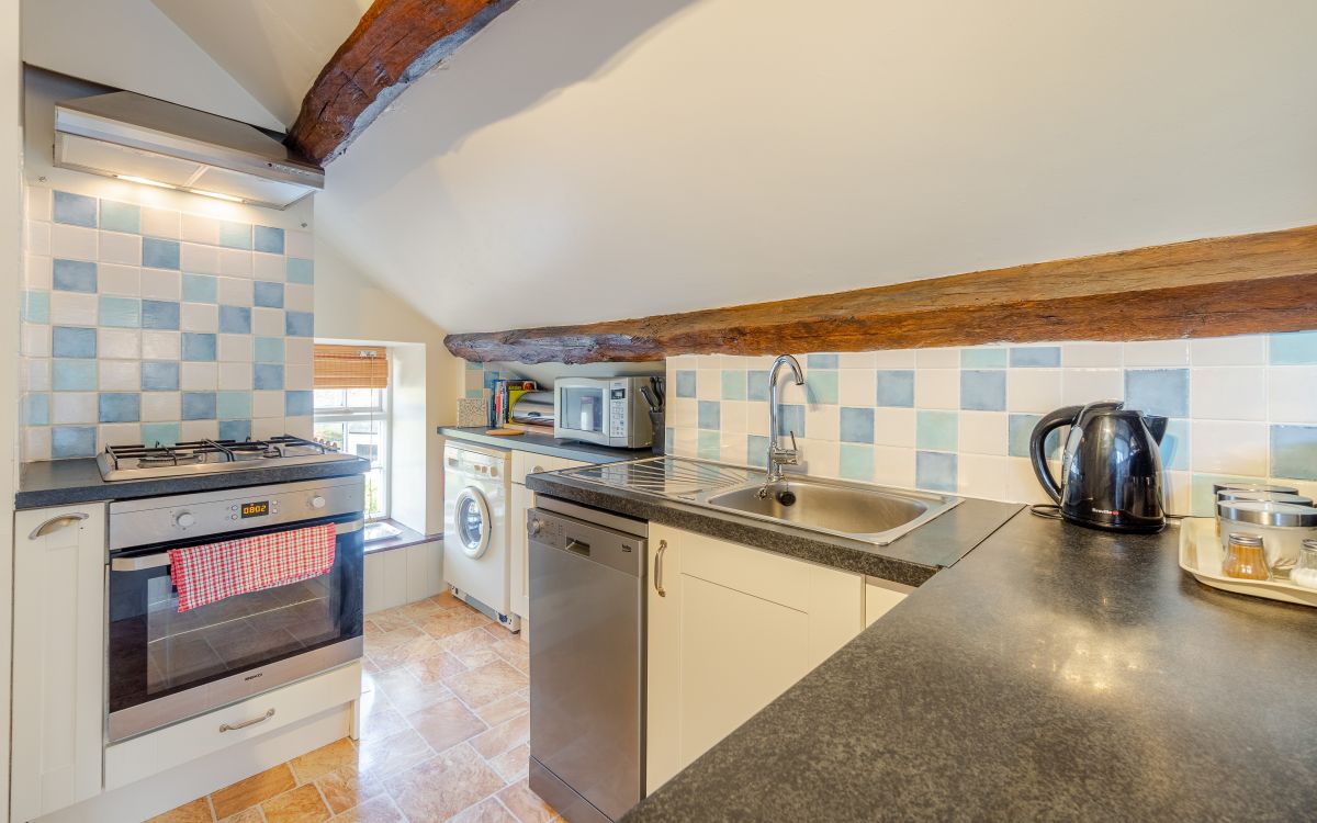 Hawkshead Hideaway, listing photograph 8
