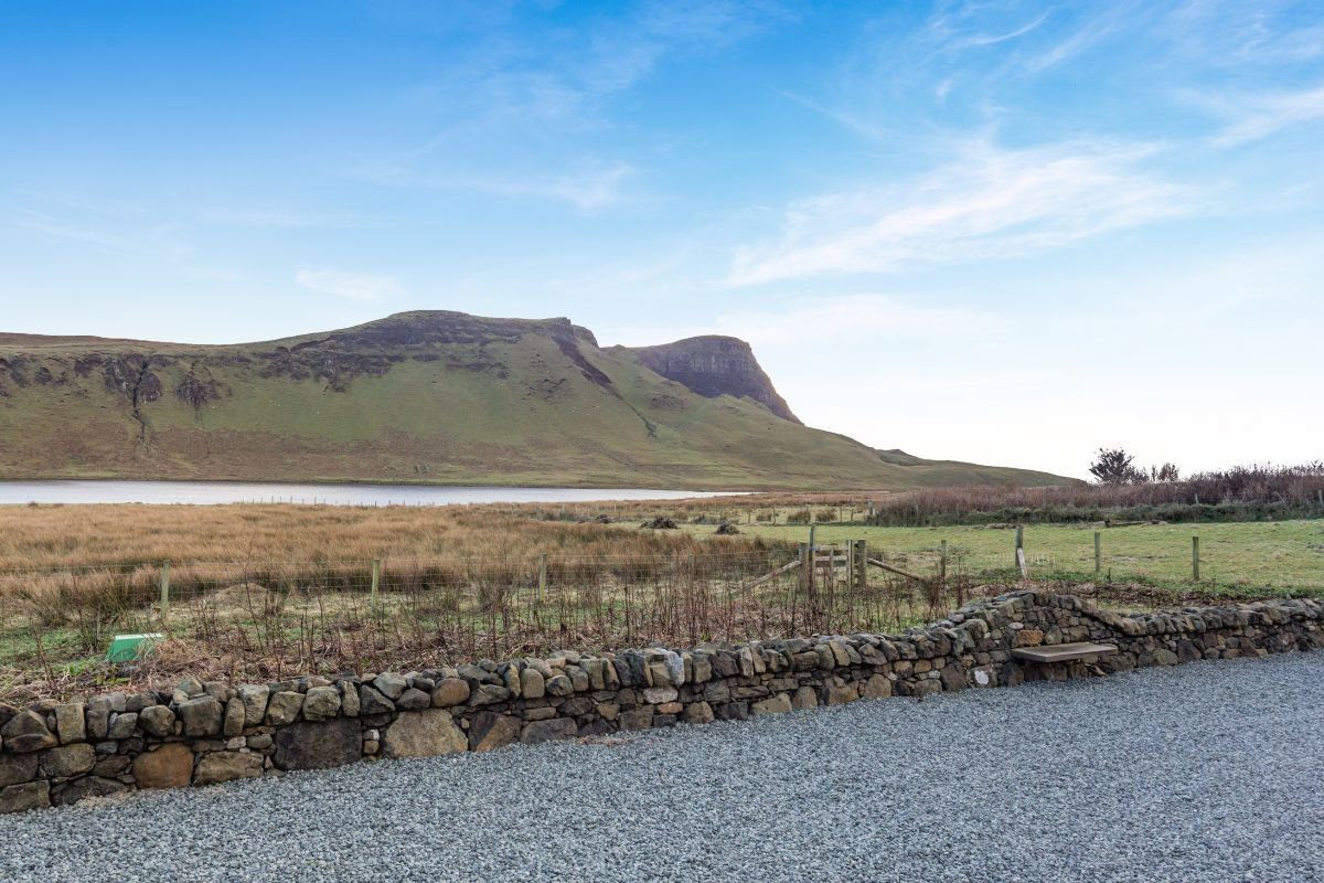 Bruadar Cottage, listing photograph 2