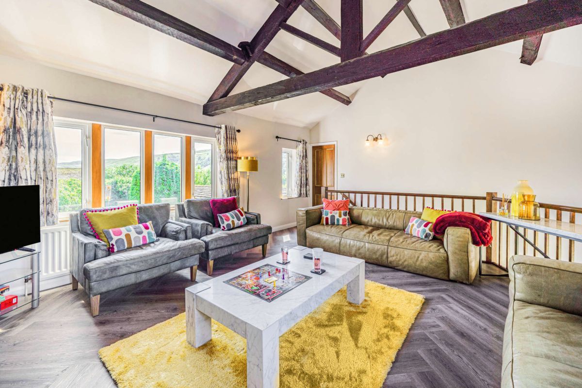 Oak Barn - Starbotton, listing photograph 3