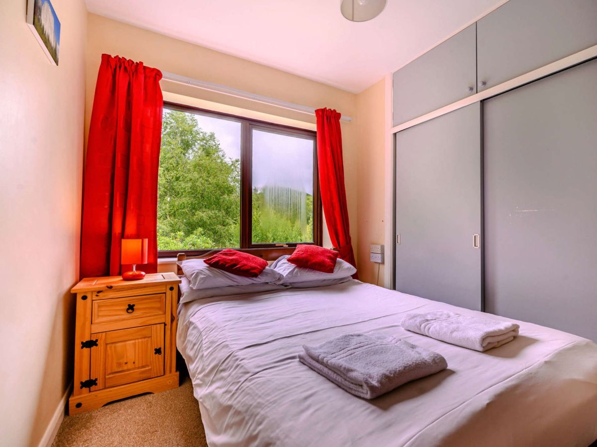 High Holme, listing photograph 12
