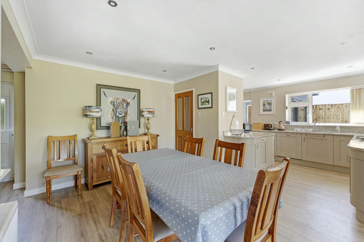 Parkwood, listing photograph 10