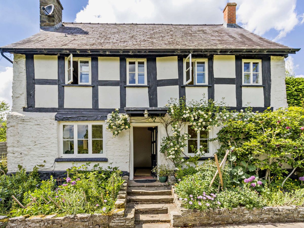 Chapel Cottage - Bronydd, listing photograph 3