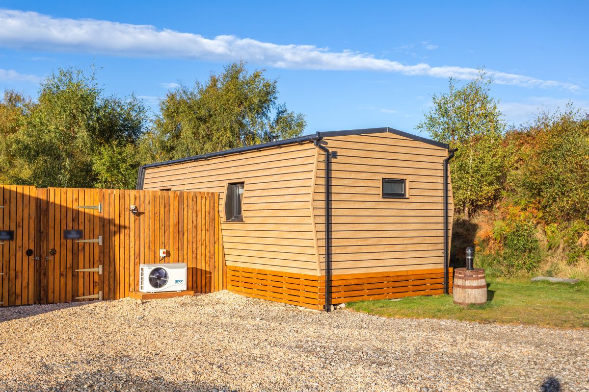 Premium Hot Tub Hideaway 6, listing photograph 11