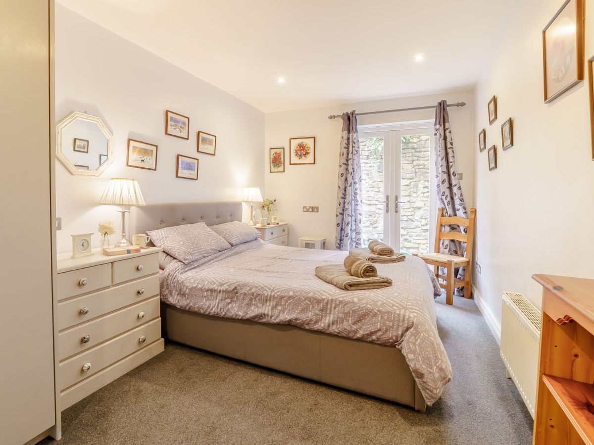 Rutland Mews, listing photograph 11