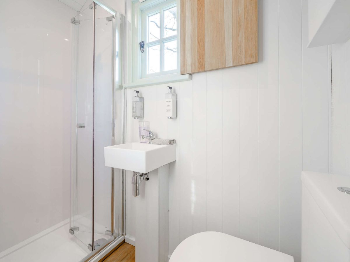 Height Of Winder Shepherds Hut, listing photograph 12
