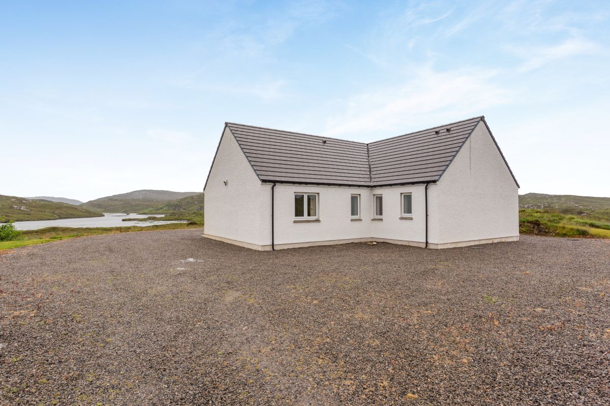 Fearna Cottage, listing photograph 5