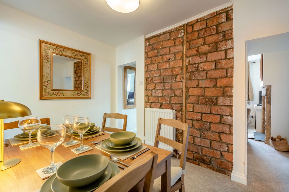Bluebell Cottage, listing photograph 4