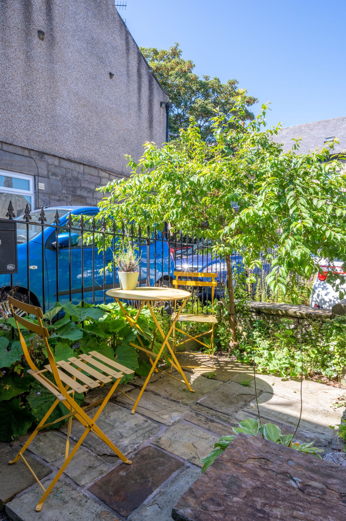 Cherry Tree, listing photograph 8