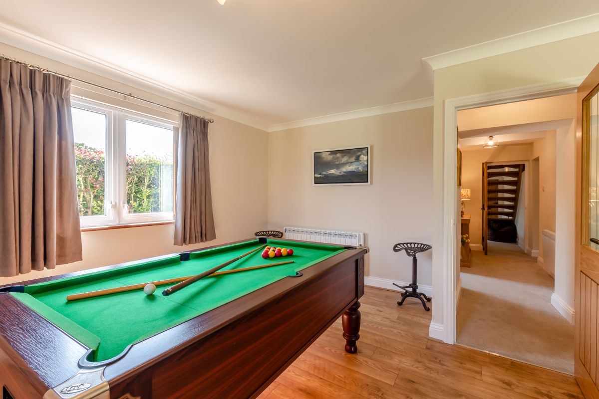 Prior Hall Cottage, listing photograph 9