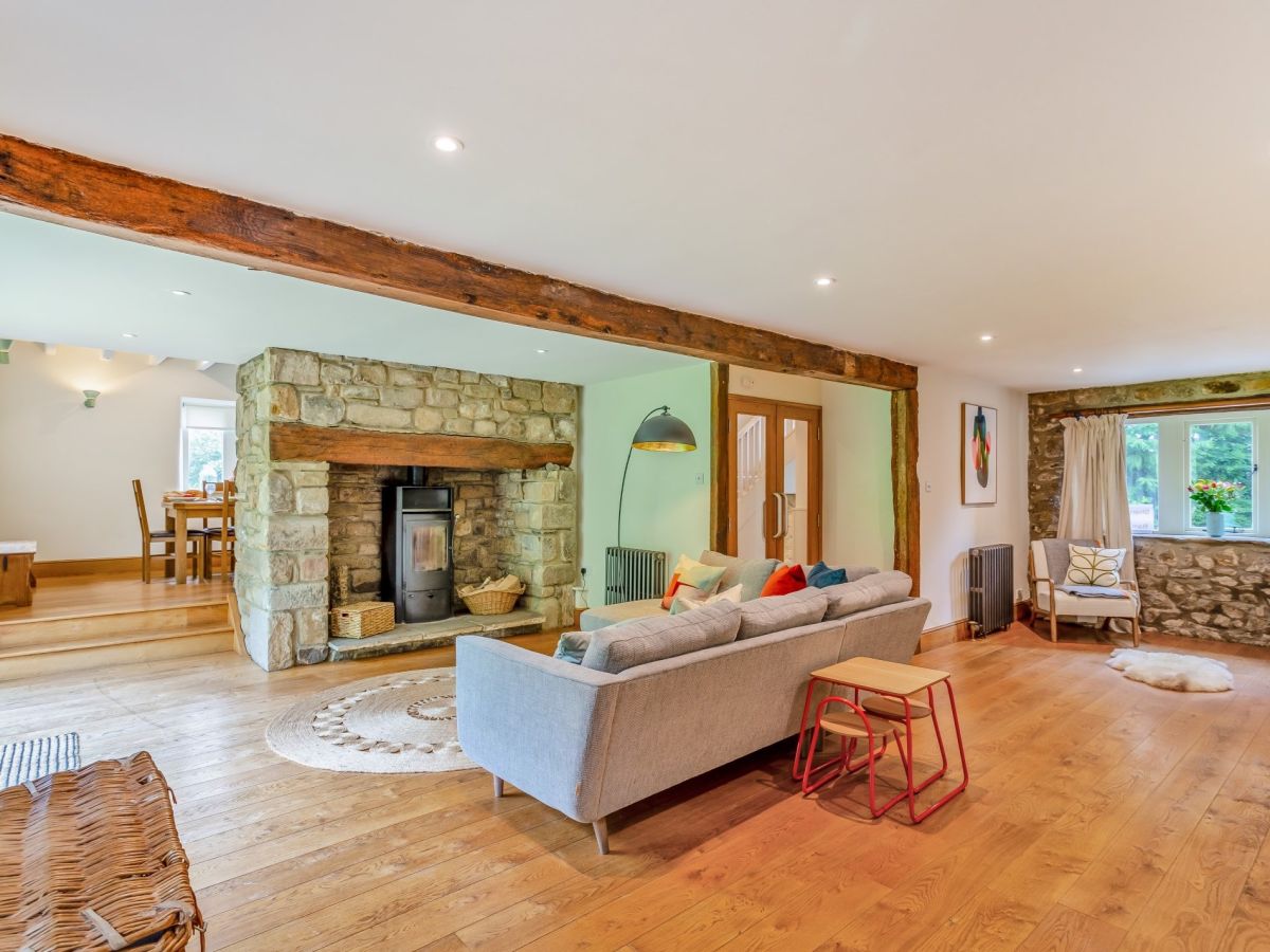 Shiers Barn, listing photograph 2