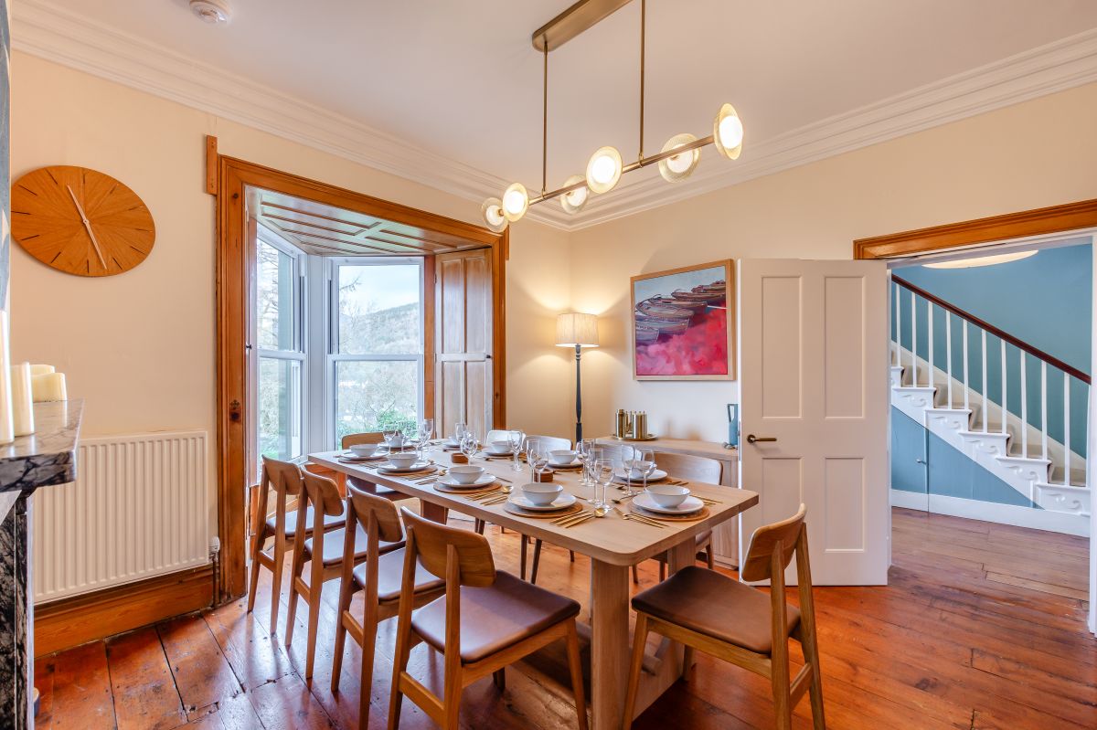 High Chestnut Hill, listing photograph 11