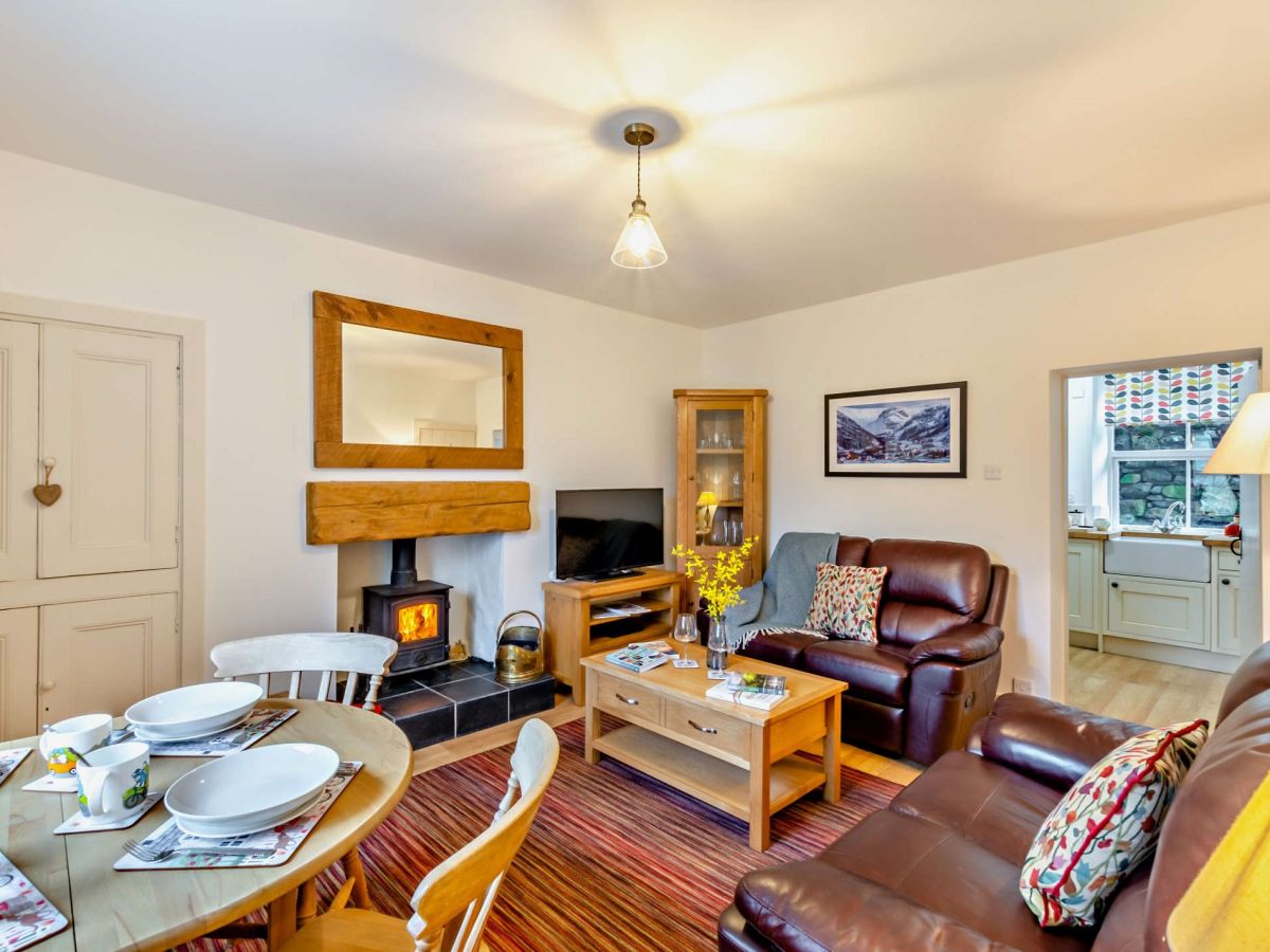 Annies Cottage Glenridding, listing photograph 3