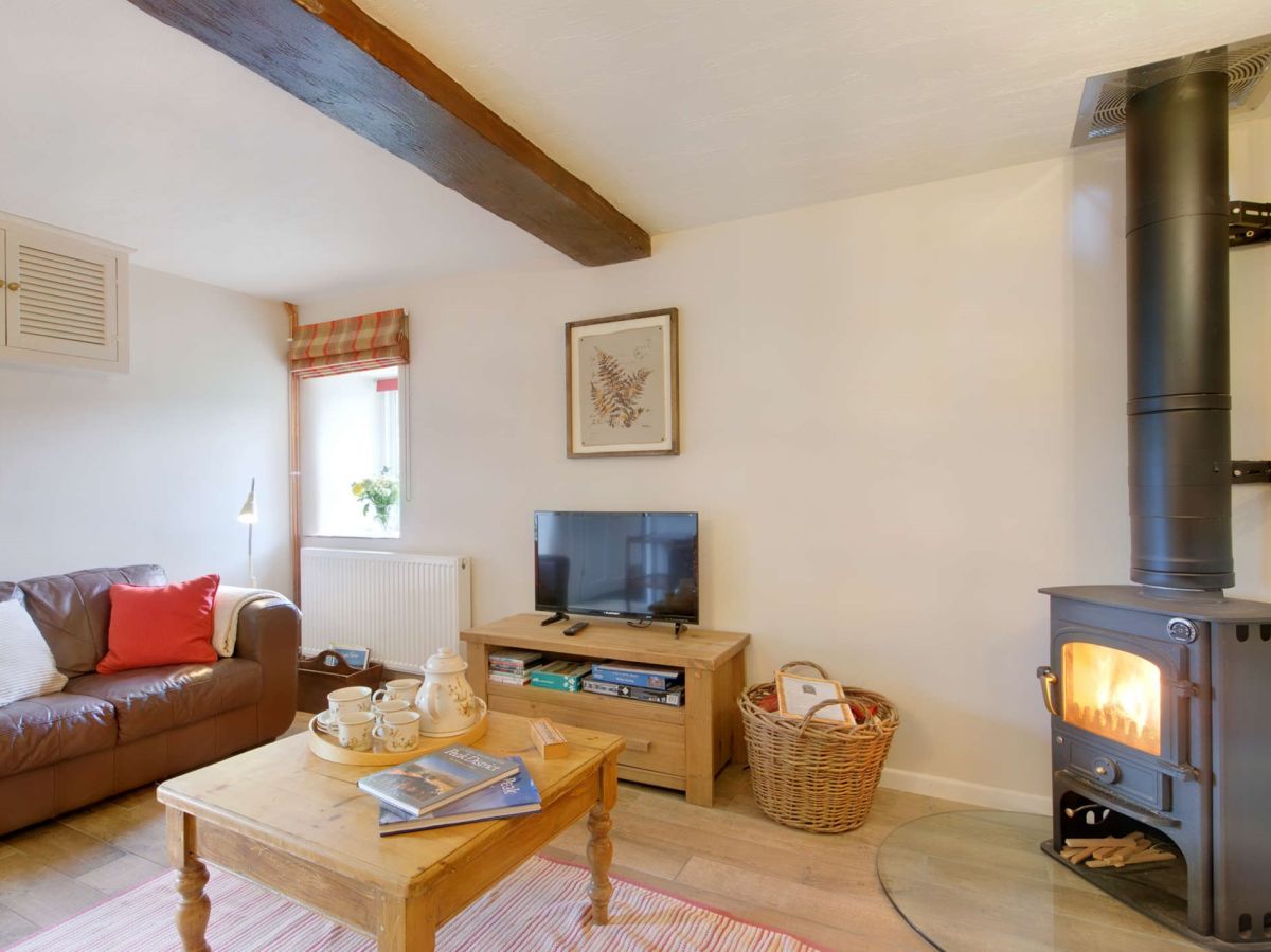 Glen's Cottage, listing photograph 7