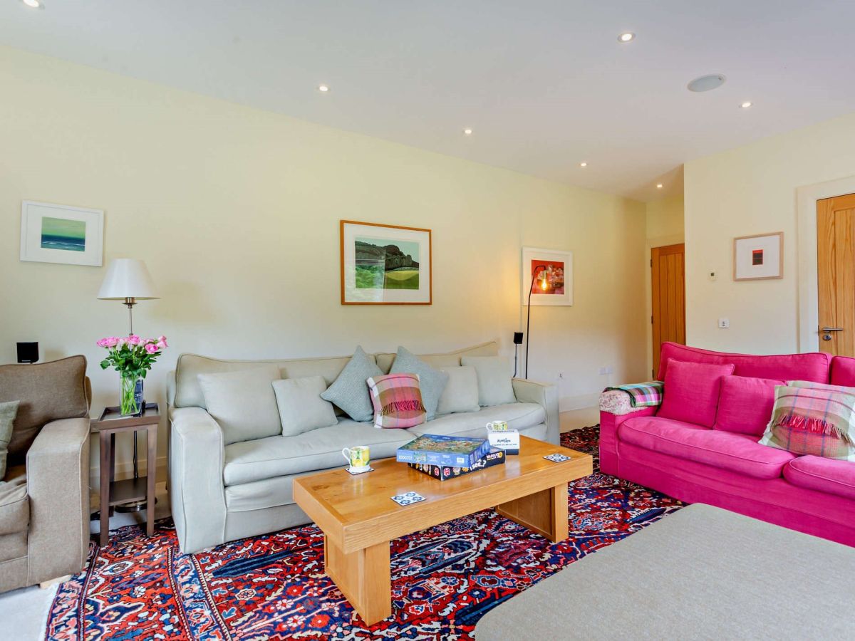 New Lodge, listing photograph 12