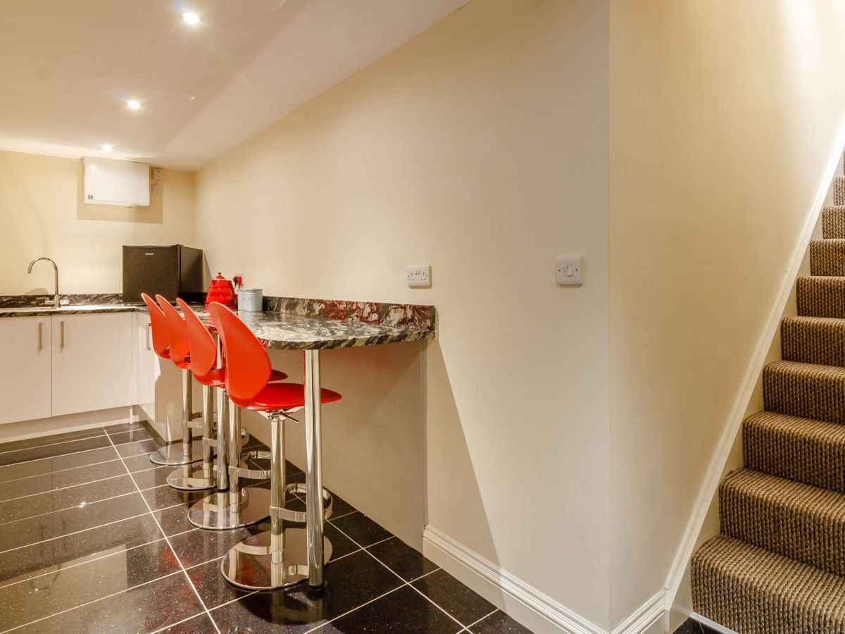 Bagshot House, listing photograph 12