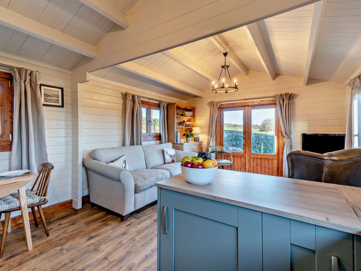 The Orchard, Howe Lodge, listing photograph 9