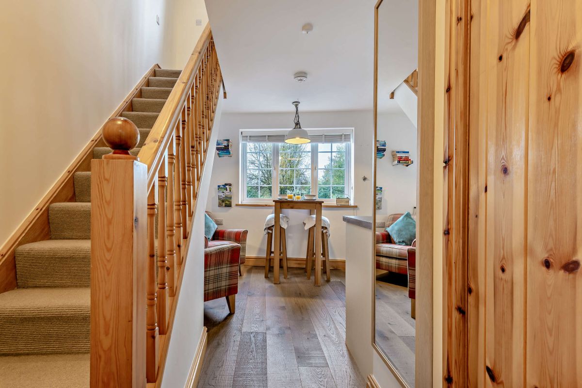 Riverbank Cottage, listing photograph 7