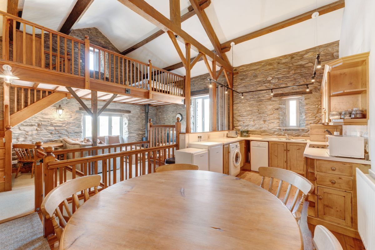 High Grove Cottage, listing photograph 3