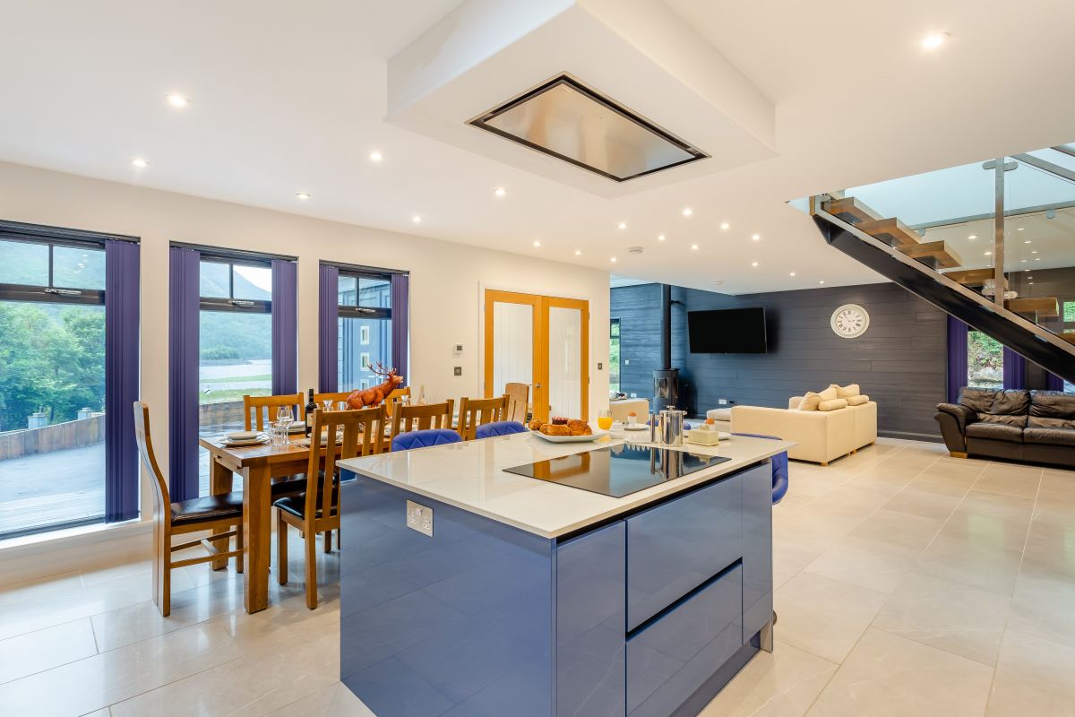 Leven View, listing photograph 2