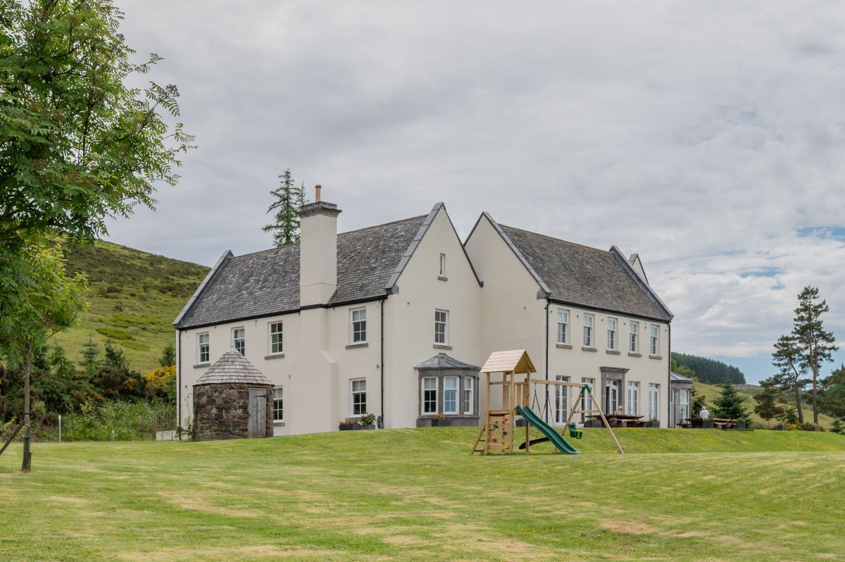 Strathearn House and Annex by Gleneagles, listing photograph 3