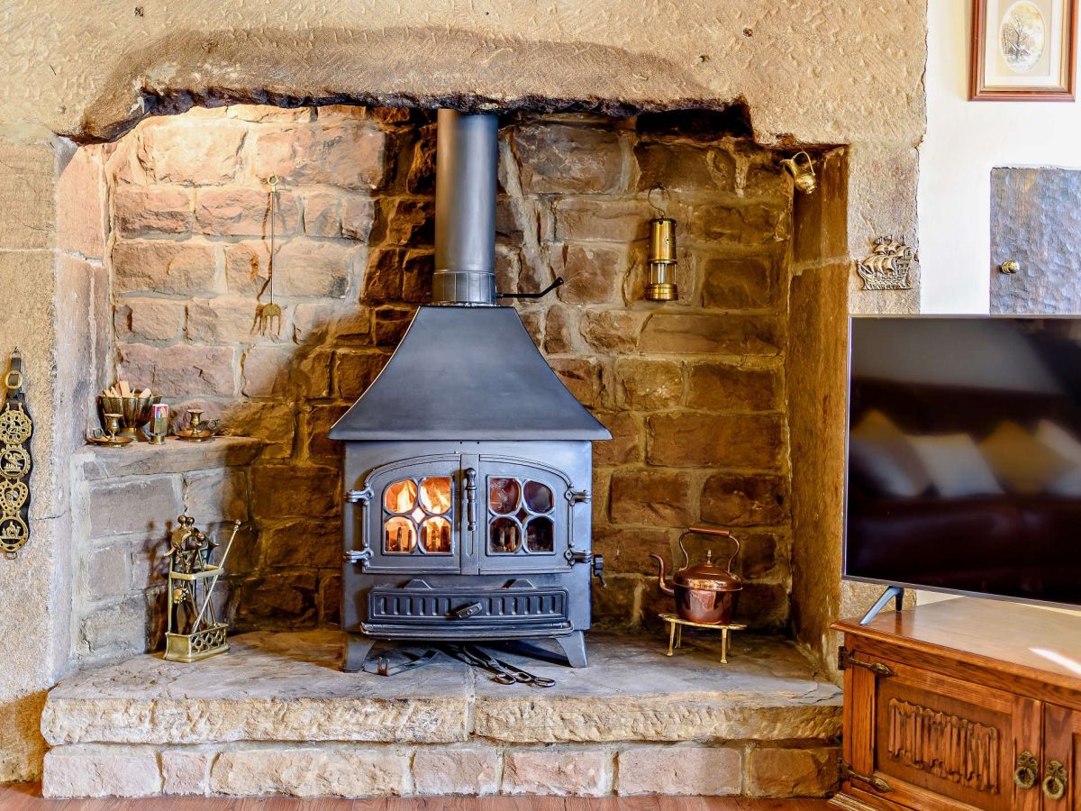 Cross Cottage, listing photograph 11