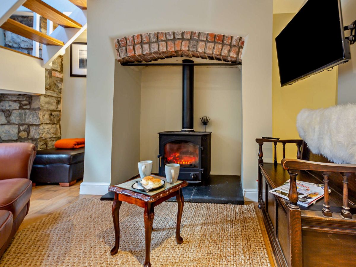Conwy Hideaway, listing photograph 10
